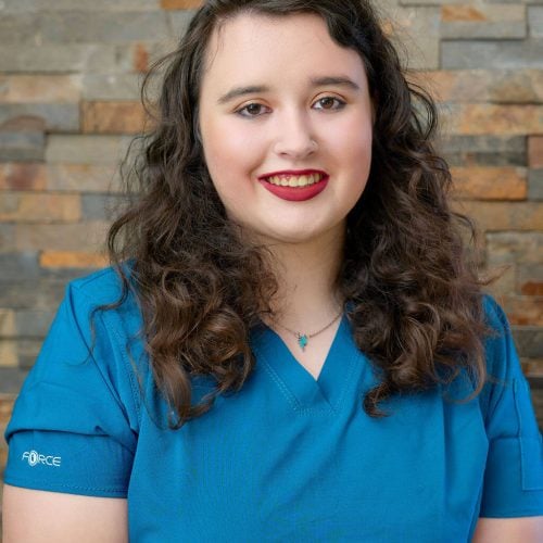 Cierra Nelson, Veterinary Assistant